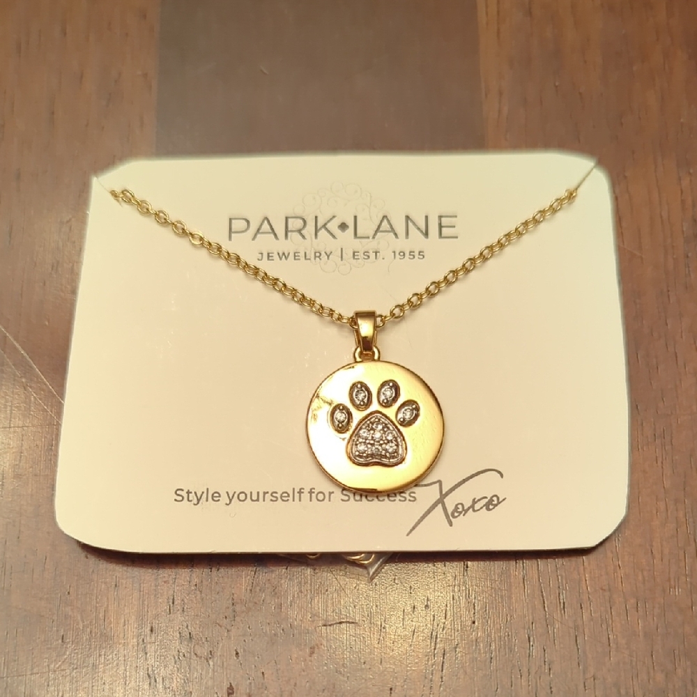 Park Lane Paw print Necklace